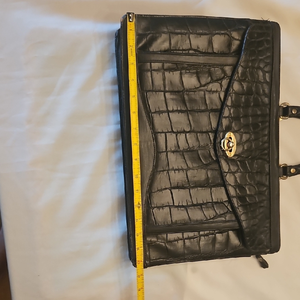 Black Crocodile-Embossed Men's Bag